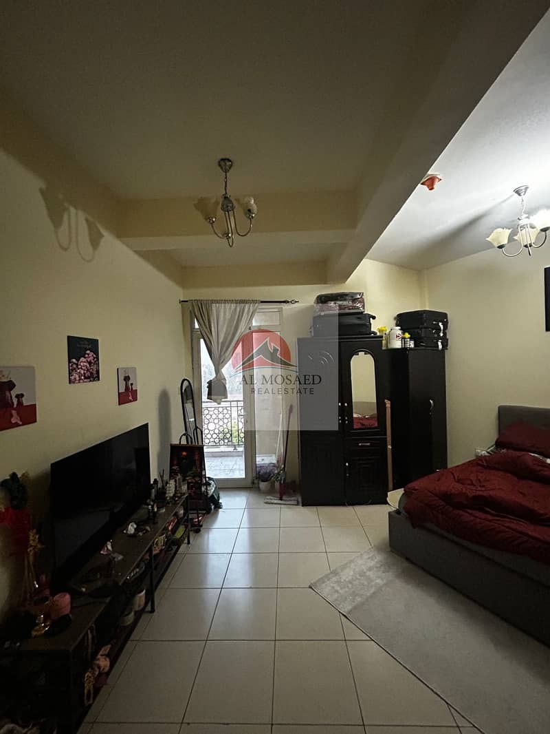 One bedroom with a double balcony, EMR-13, International City